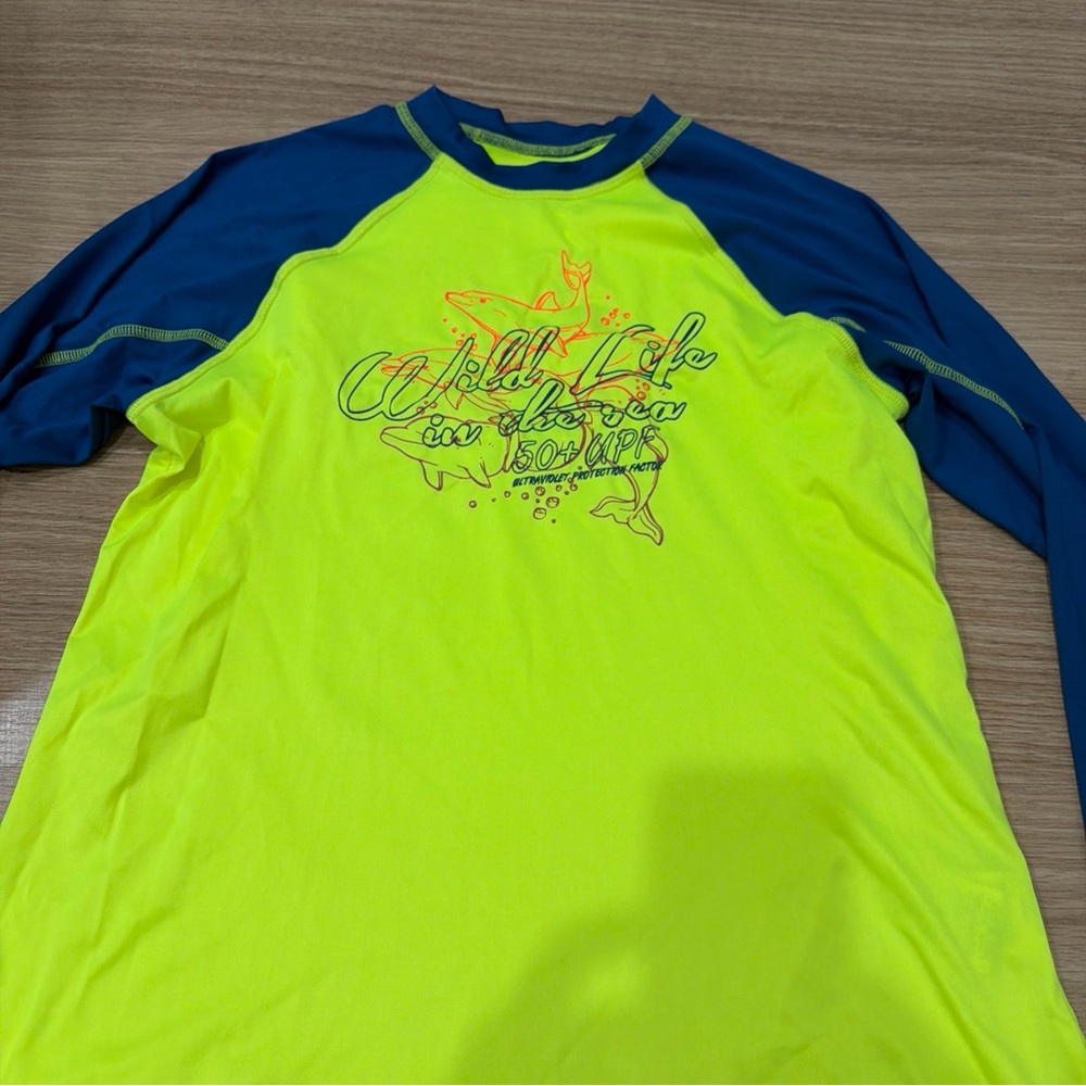 Neon Yellow & Navy Long Sleeve Rash Guard 50+ UPF women size ML new